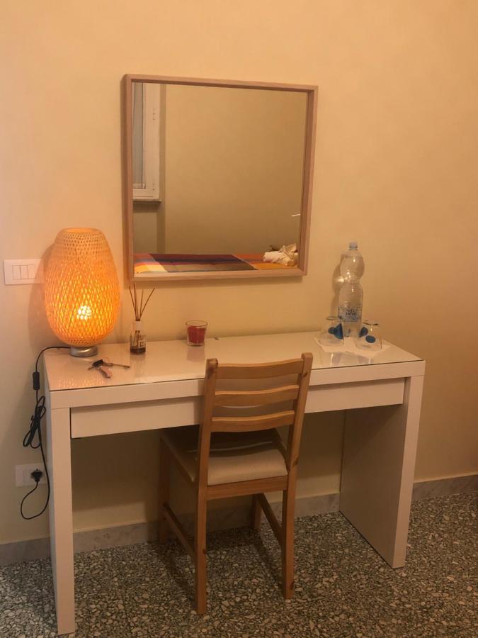 Dany'S Home Ливорно Экстерьер фото