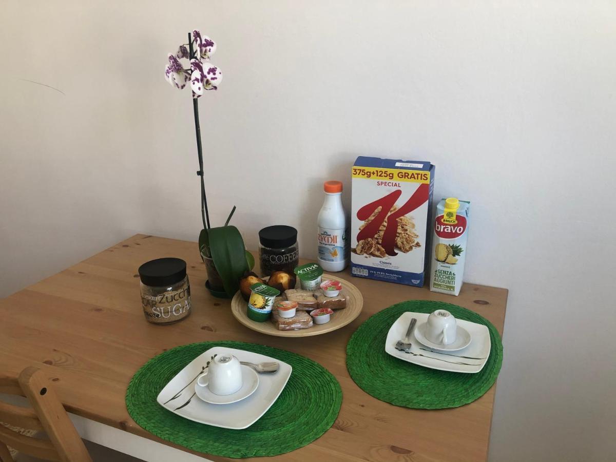 Dany'S Home Ливорно Экстерьер фото